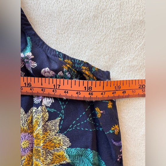 OLD NAVY Floral Print Navy Tank Top Blouse - Picture 2 of 8